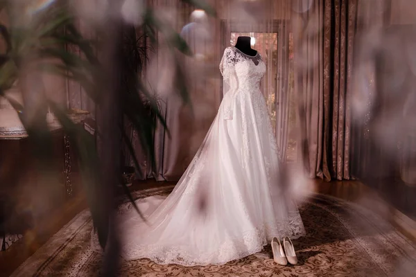 Finding the Perfect Wedding Dress for a Second Marriage
